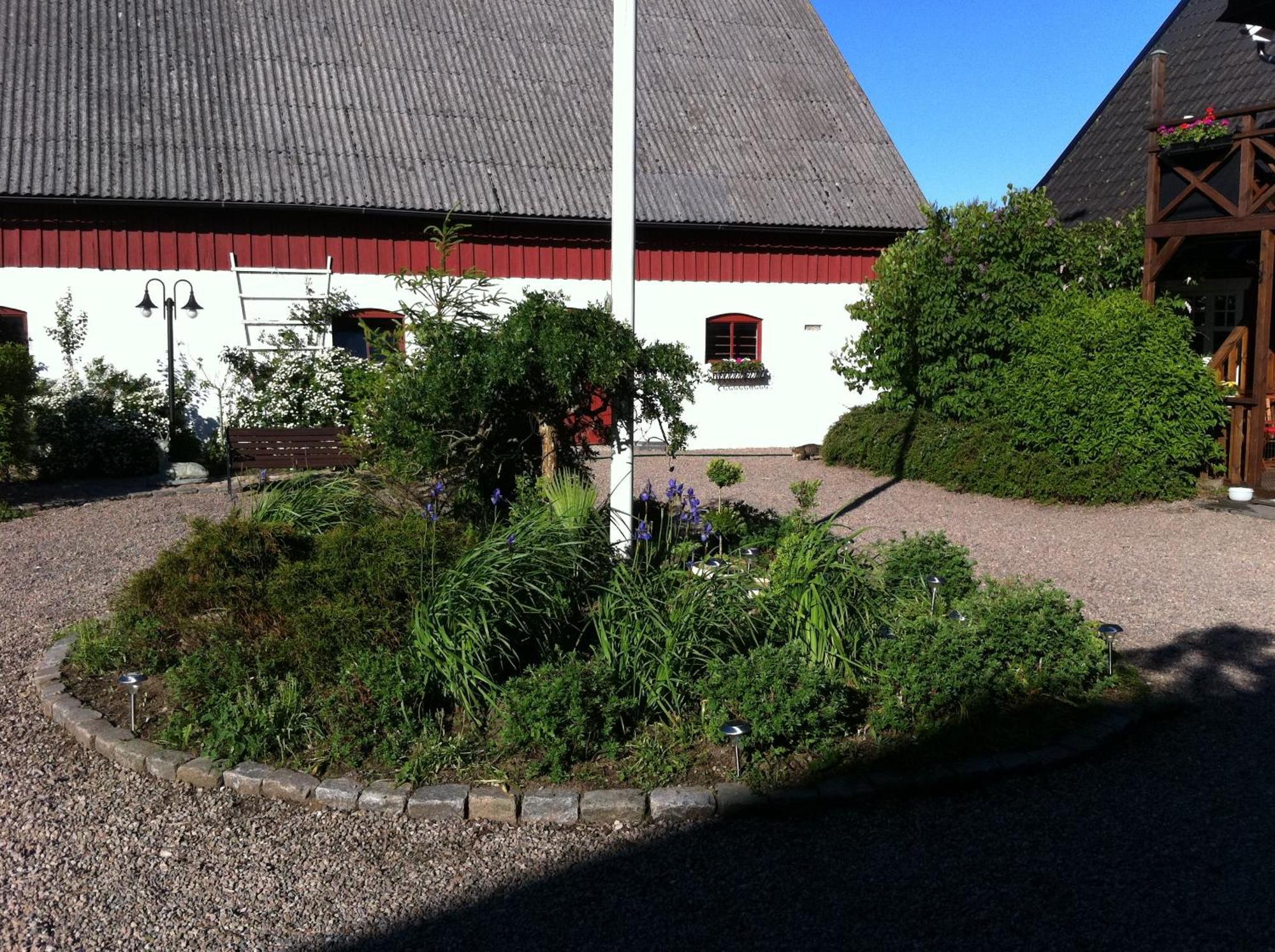 Mattisgarden Bed & Breakfast Ostra Ljungby Exterior photo